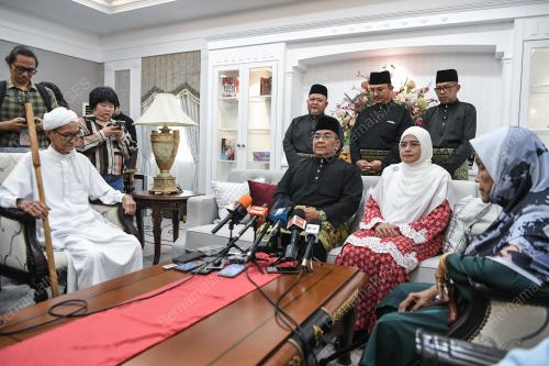 DATUK SERI MUHAMMAD SANUSI MD NOR