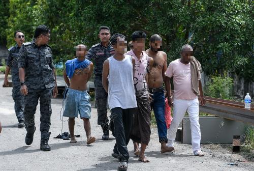 JABATAN IMIGRESEN MALAYSIA