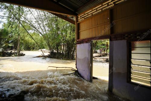 BANJIR BALING