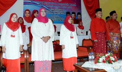 KD07_15082015_WANITA