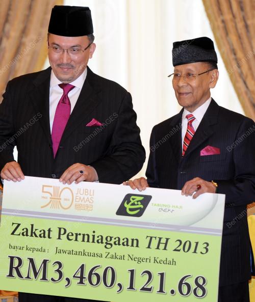 KD07_18112013_AGONG