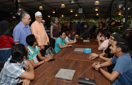 KD07_20052019_BERBUKA
