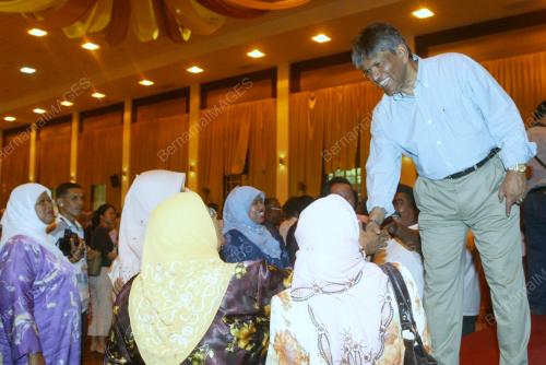 DATUK SERI ZAINUDDIN MAIDIN