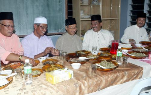 TUN DR MAHATHIR MOHAMAD
