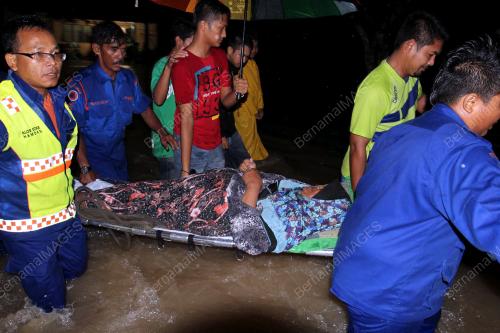 KD07_22112014_BANJIR