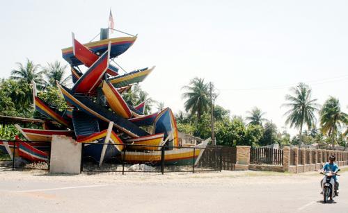 TUGU TSUNAMI