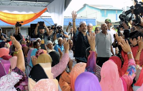 KD07_24102013_FELDA_SG_LIMAU
