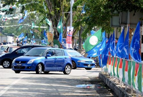 KD07_25022012_BENDERA
