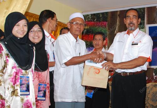 BAKTI SISWA POLITEKNIK