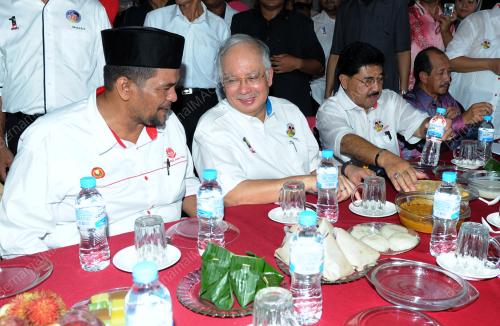 NAJIB TUN RAZAK