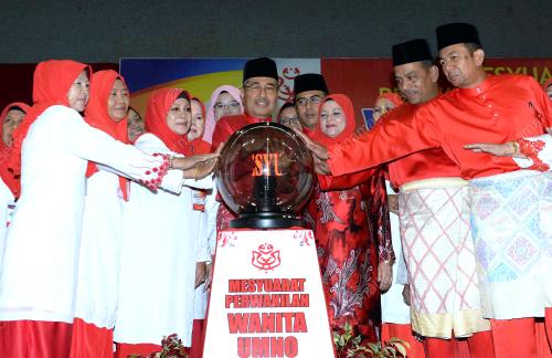 KD07_28072017_WANITA