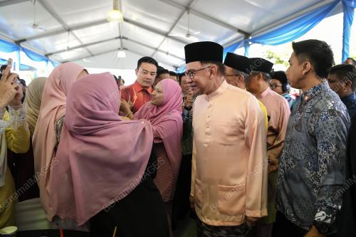 DATUK SERI ANWAR IBRAHIM