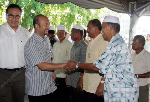 MUKHRIZ TUN MAHATHIR