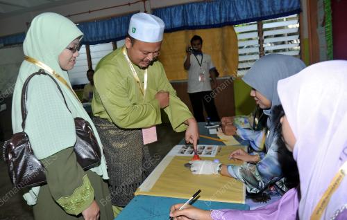 KD08_04112013_SG_LIMAU