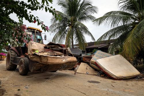 BANJIR SURUT