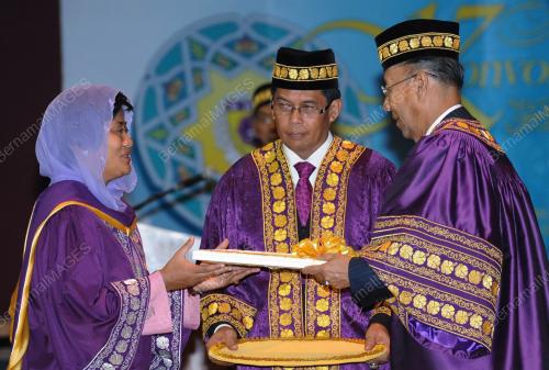 TUANKU ABDUL HALIM MU'ADZAM SHAH