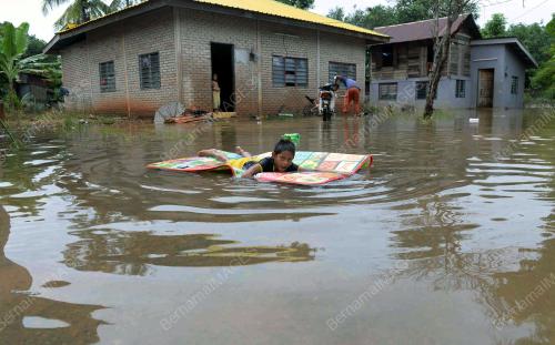 KD08_05112017_BANJIR