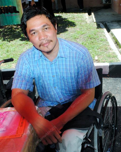 ZAMRI MANSOR