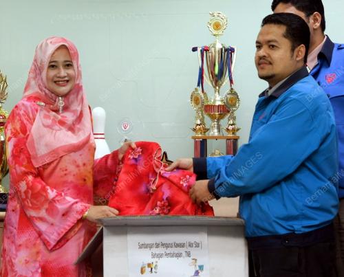 SHAHANIM MOHD YUSOF