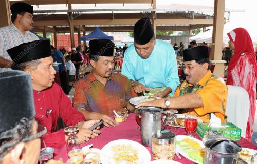 DATUK SERI JAMIL KHIR BAHAROM