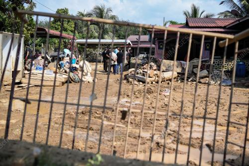 BANJIR BALING