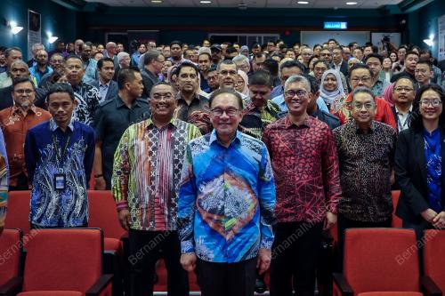 DATUK SERI ANWAR IBRAHIM