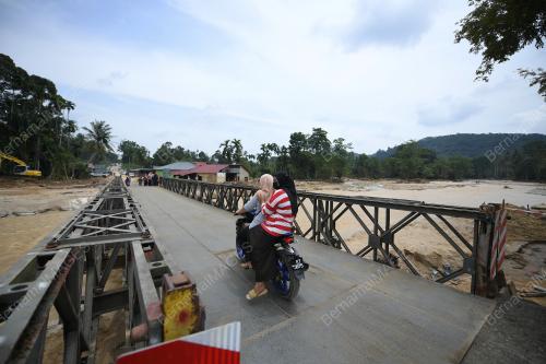 JAMBATAN SEMENTARA