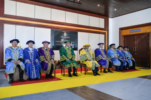 SULTAN SALLEHUDDIN SULTAN BADLISHAH