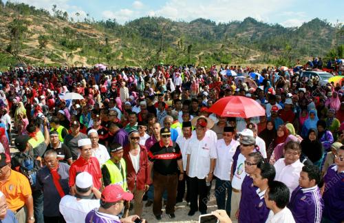 KD08_11012013_PERHIMPUNAN