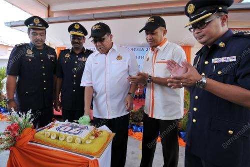 KD08_11042016_HARI_JPJ