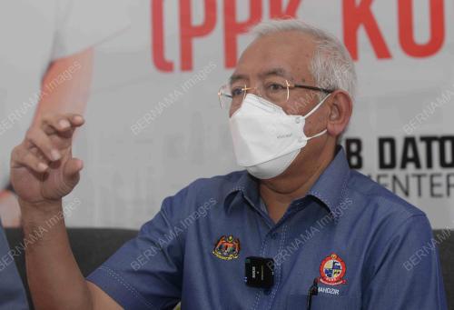 DATUK SERI MAHDZIR KHALID