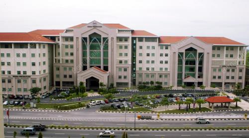 KOMPLEKS PENTADBIRAN KERAJAAN PERSEKUTUAN