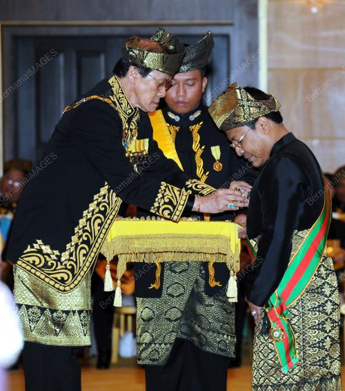 KD08_15012012_TUNKU_KHAIRIL