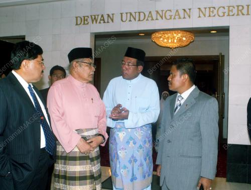 AZIZAN ABDUL RAZAK