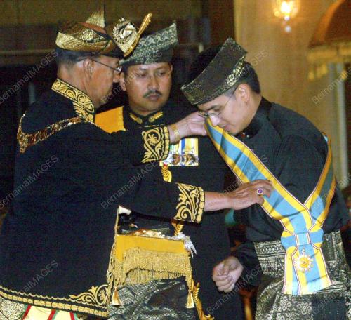 SULTAN ABDUL HALIM MU'ADZAM SHAH