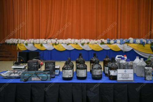 DATUK SERI AYOB KHAN MYDIN PITCHAY