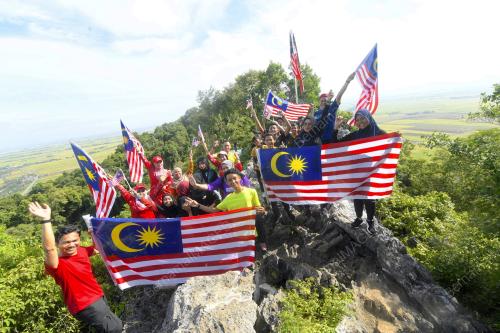 HARI KEBANGSAAN KE 65