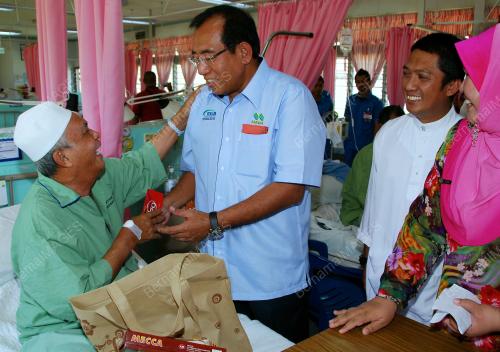 DATUK SERI MAHDZHIR KHALID