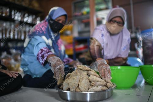 USAHAWAN INDUSTRI MIKRO