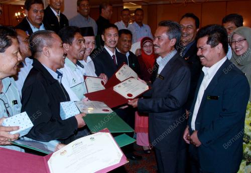 KD08_25052012_FAMA_ANUGERAH