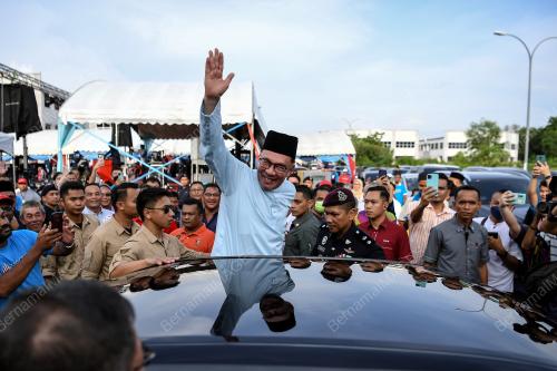 DATUK SERI ANWAR IBRAHIM