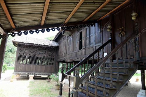 RUMAH TOK SU