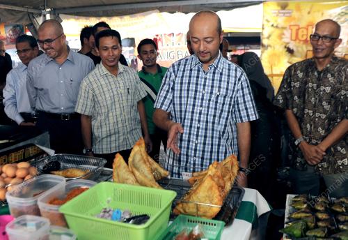 KD08_31072013_MUKHRIZ_BAZAR