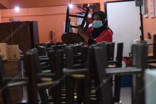 TINJAUAN PERINTAH KAWALAN PERGERAKAN BERSYARAT(PKPB)