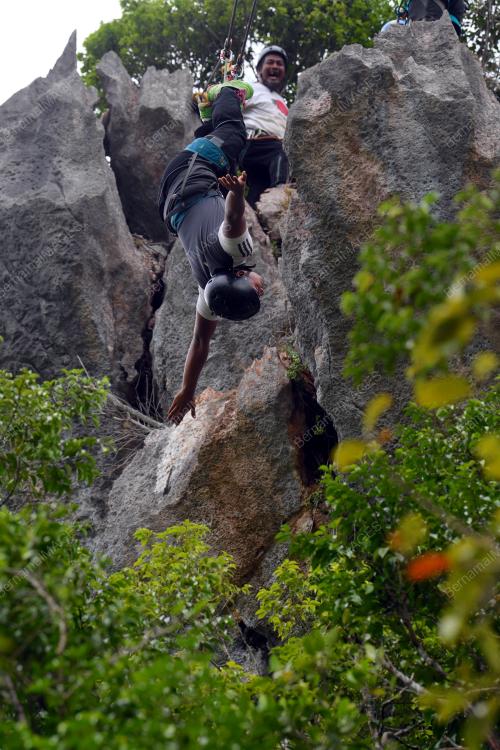 DROPZONE BUKIT KODIANG