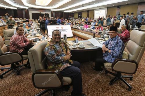 DATUK SERI ANWAR IBRAHIM