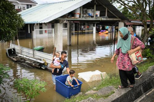 MUSIM MONSUN