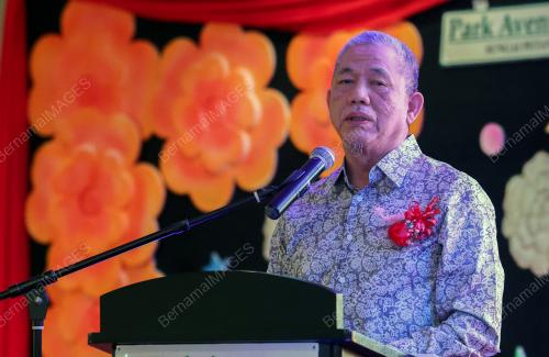 DATUK SERI FADILLAH YUSOF