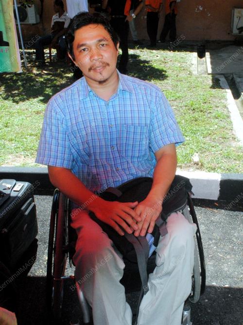 ZAMRI MANSOR