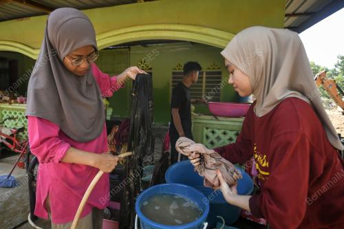 BANJIR BALING